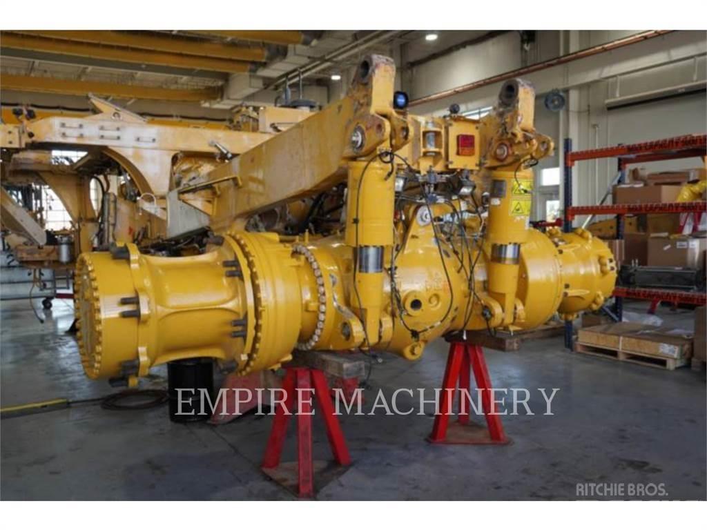 CAT 775G Belden kirma kaya kamyonu
