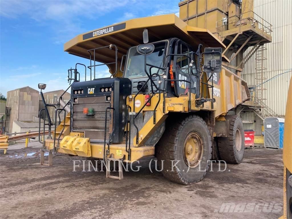 CAT 775G Belden kirma kaya kamyonu