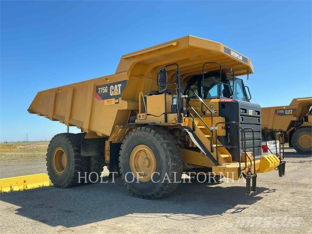 CAT 775G Belden kirma kaya kamyonu