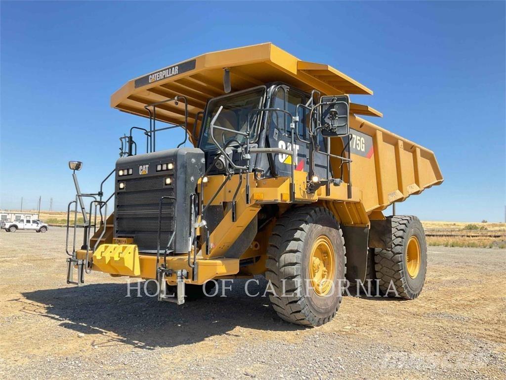 CAT 775G Belden kirma kaya kamyonu