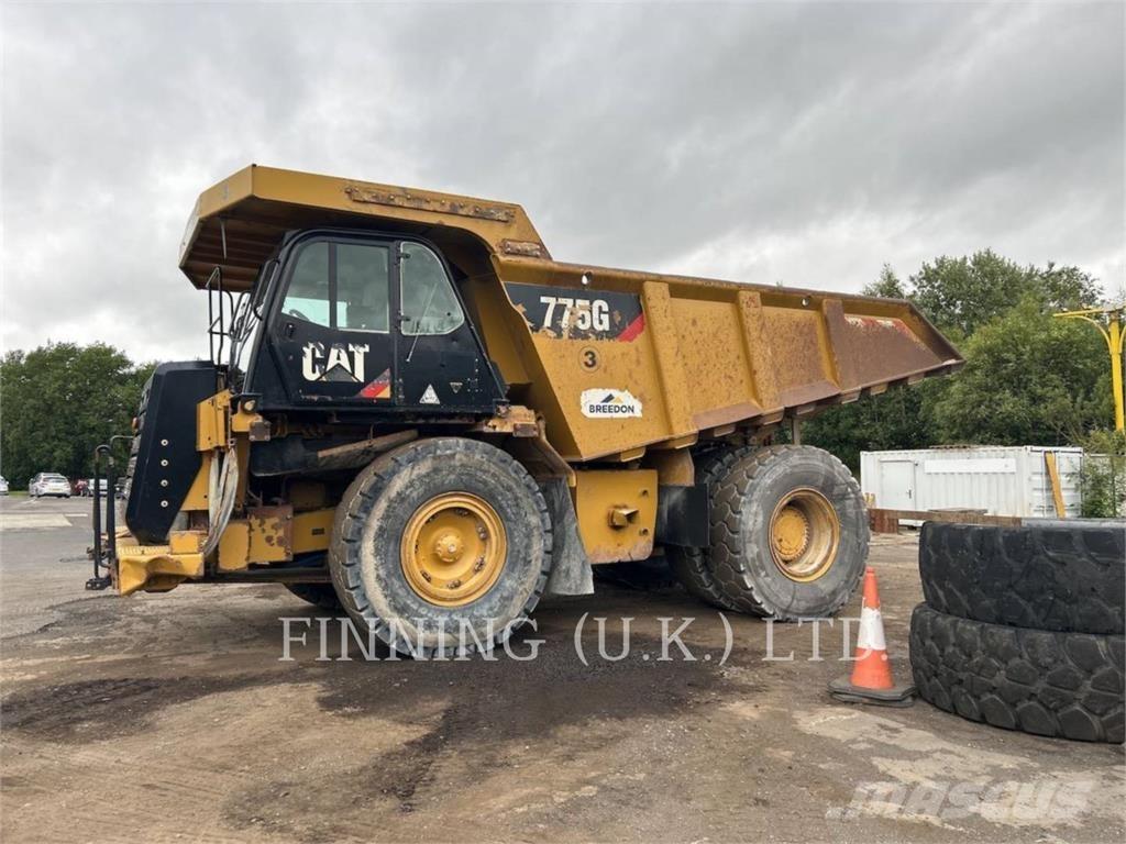 CAT 775G Belden kirma kaya kamyonu