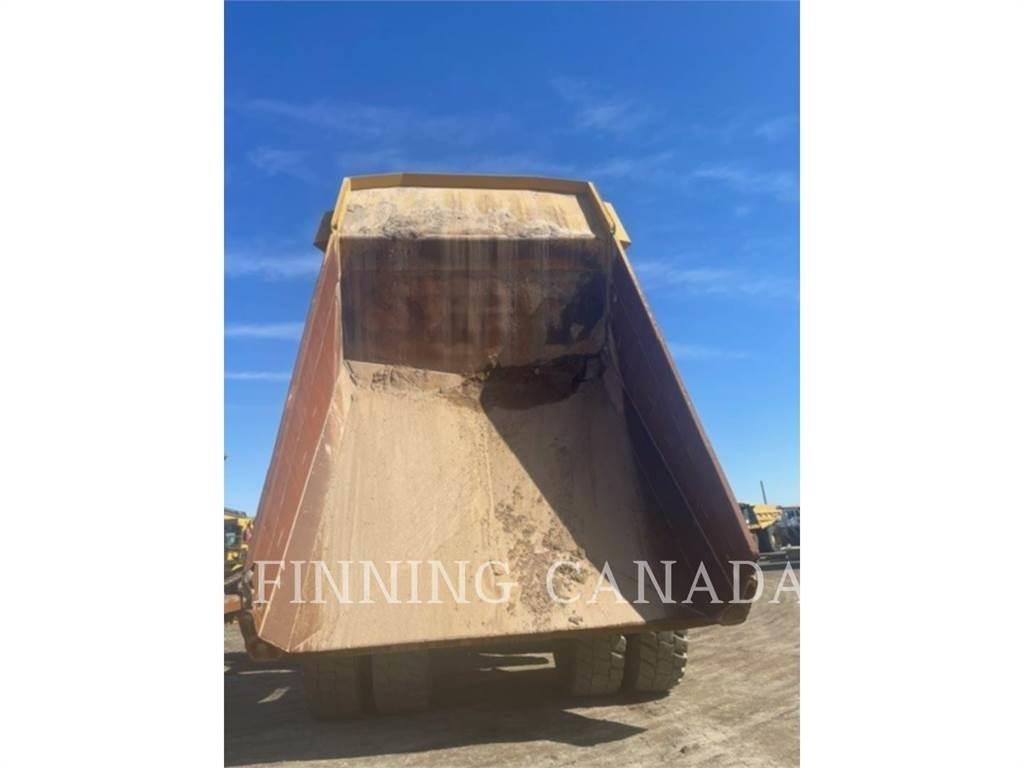 CAT 777F Belden kirma kaya kamyonu
