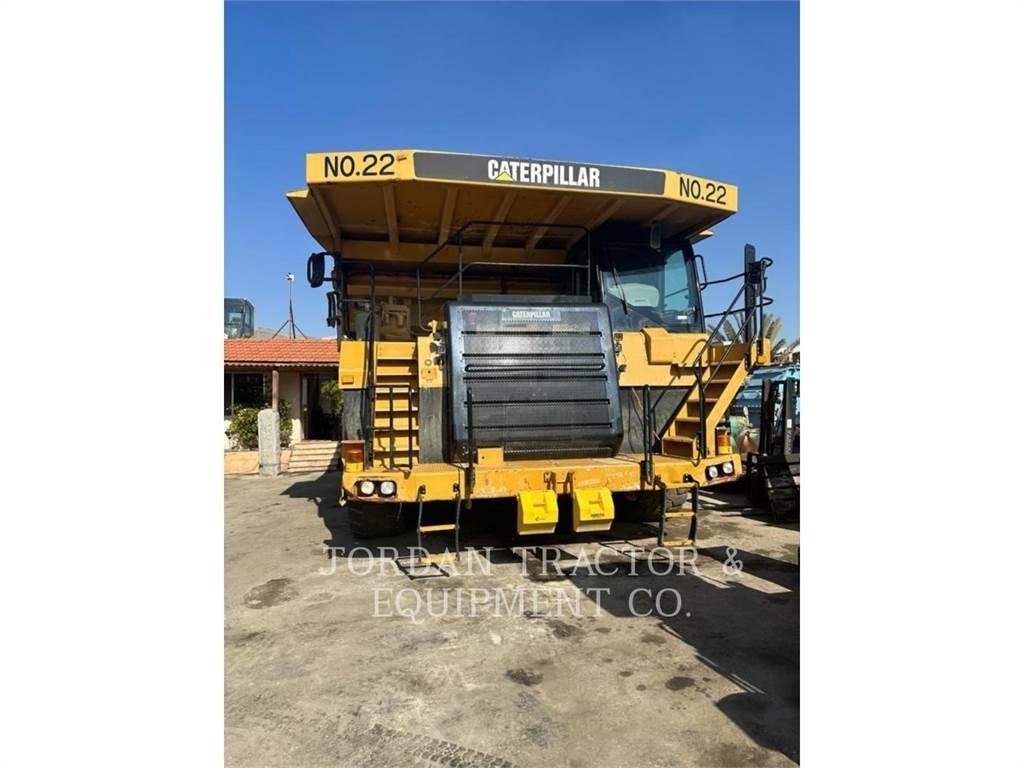 CAT 777F Belden kirma kaya kamyonu