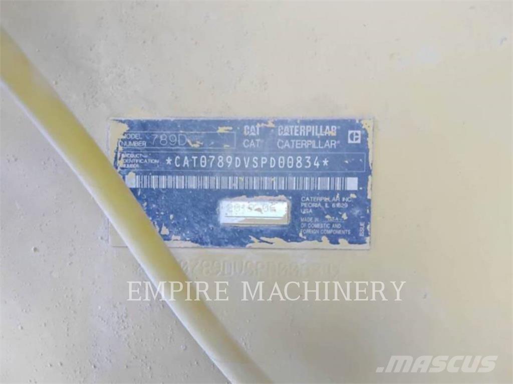 CAT 789D Belden kirma kaya kamyonu