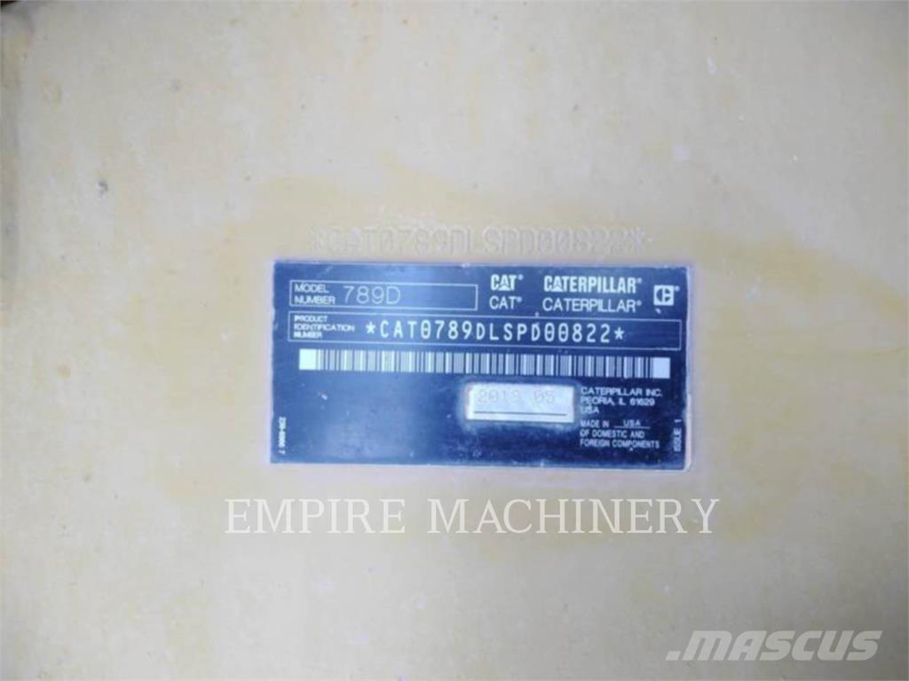 CAT 789D Belden kirma kaya kamyonu