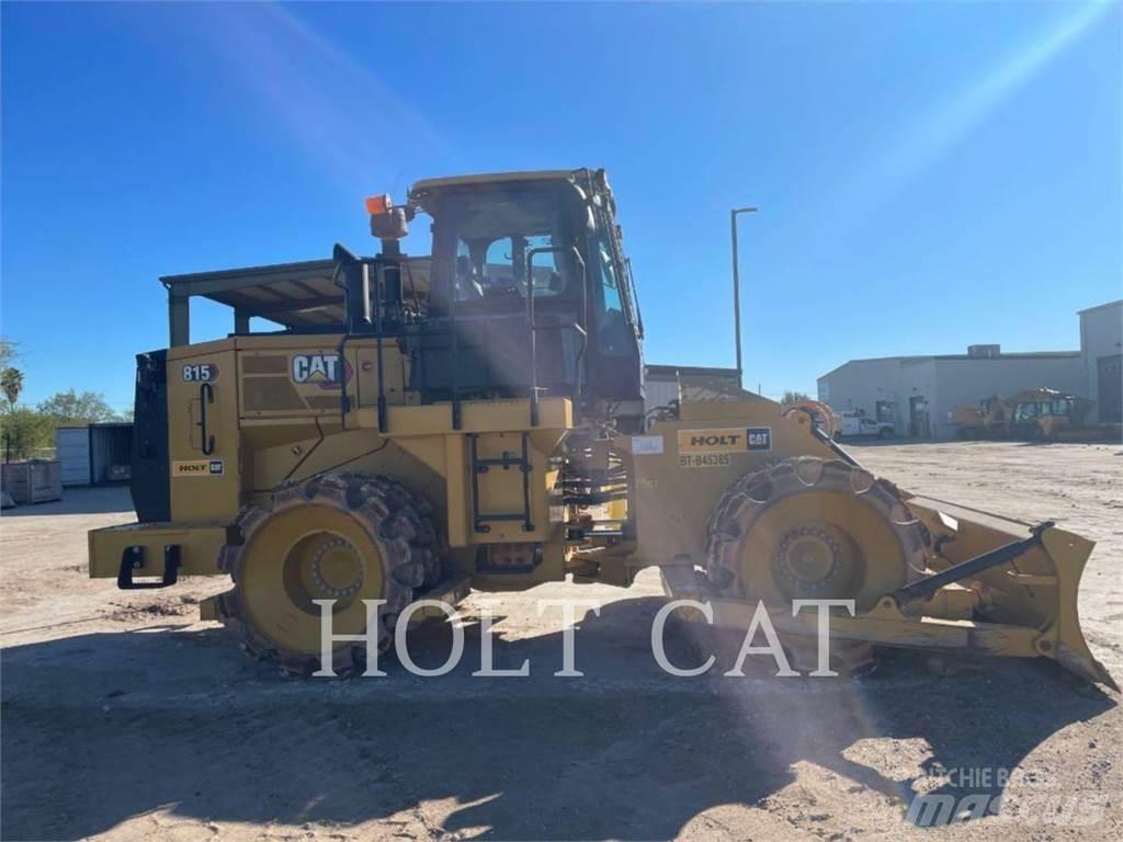 CAT 815 Zemin sıkıştırma makineleri