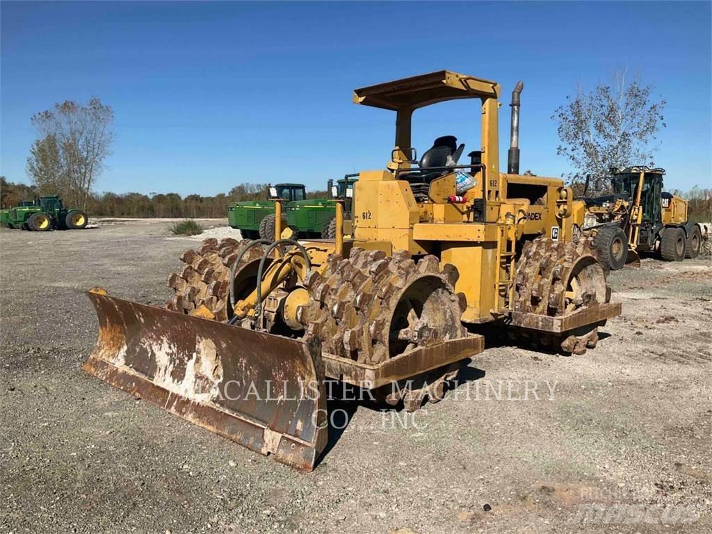 CAT 815 Zemin sıkıştırma makineleri