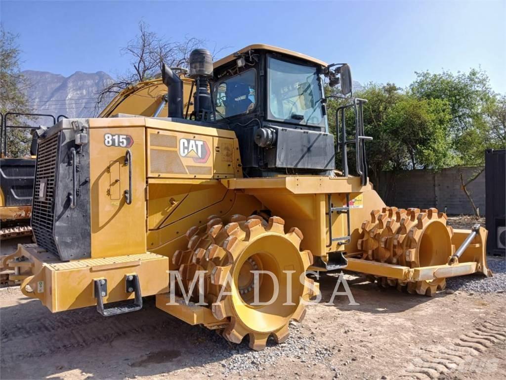 CAT 815 Zemin sıkıştırma makineleri