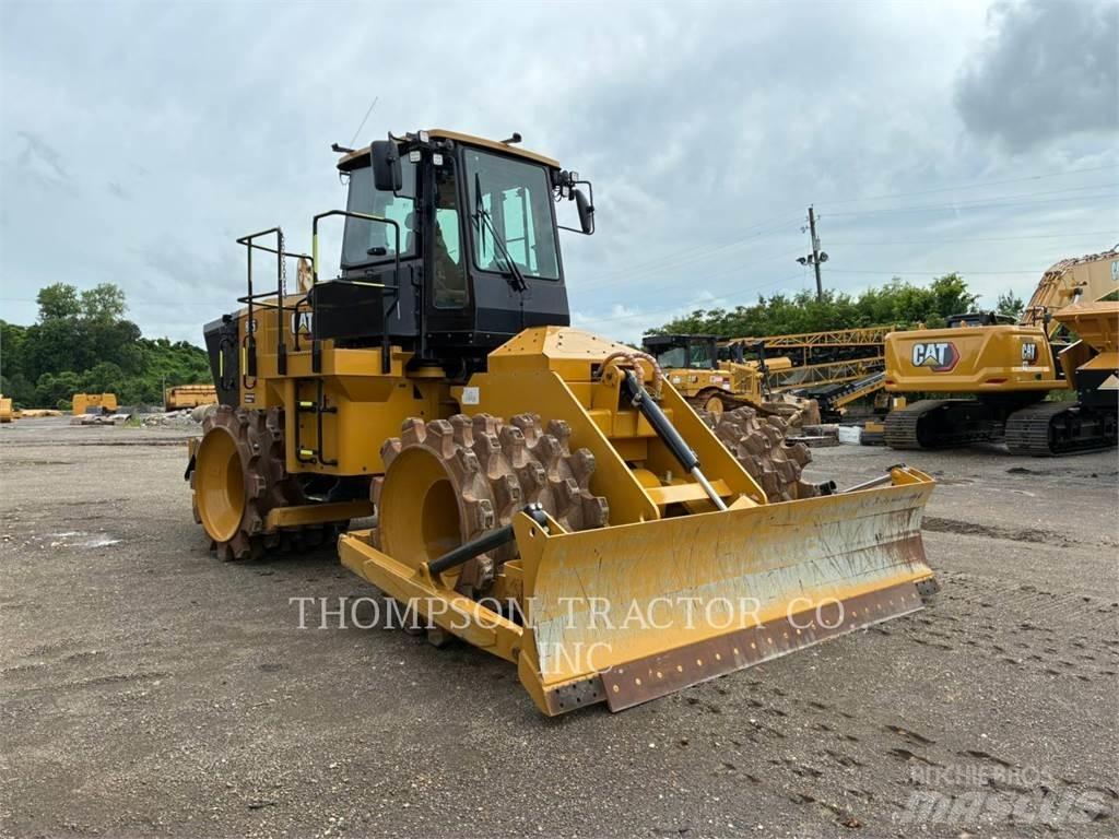 CAT 815 Zemin sıkıştırma makineleri