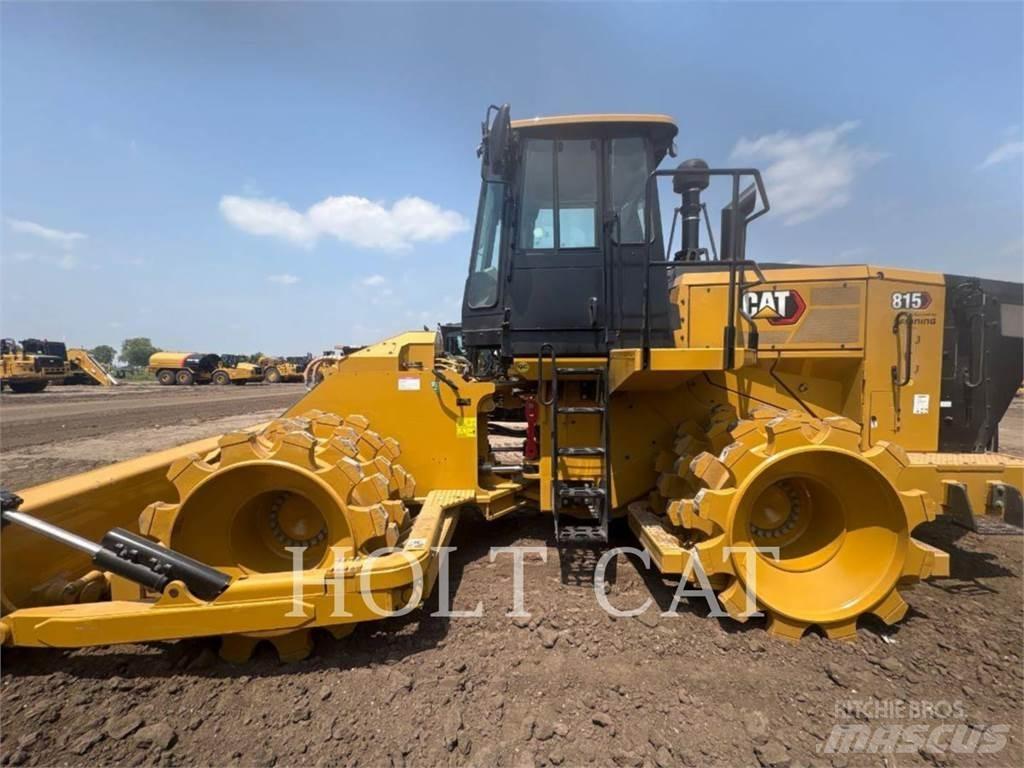 CAT 815 Zemin sıkıştırma makineleri