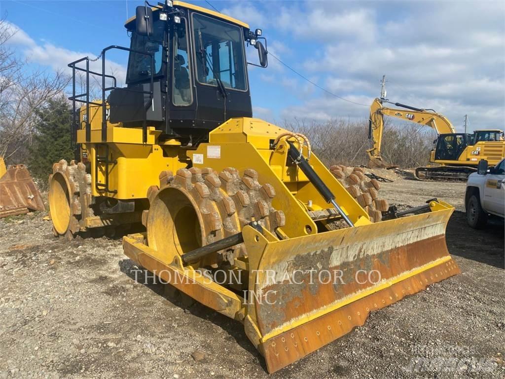 CAT 815 Zemin sıkıştırma makineleri