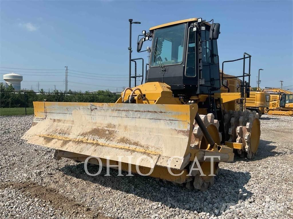 CAT 815 Zemin sıkıştırma makineleri