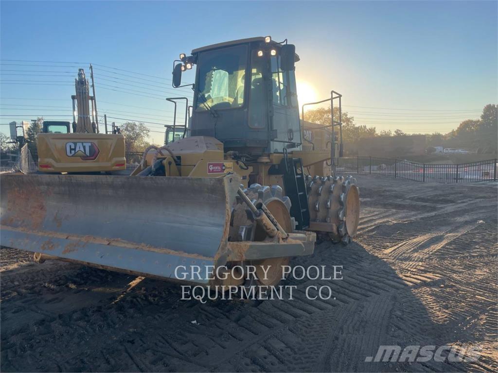 CAT 815-11 Zemin sıkıştırma makineleri