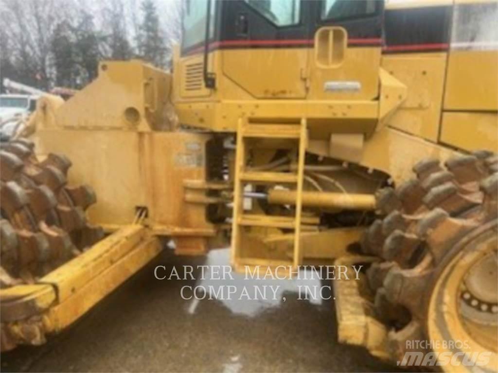 CAT 815F Tekerlekli dozerler