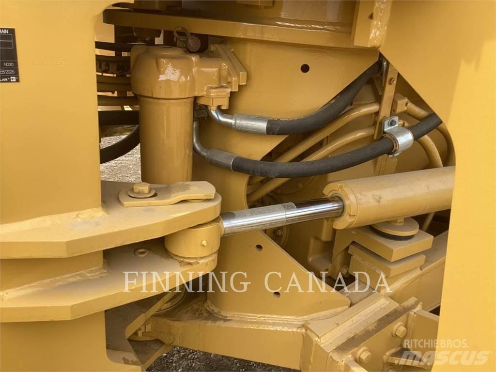 CAT 815F Zemin sıkıştırma makineleri