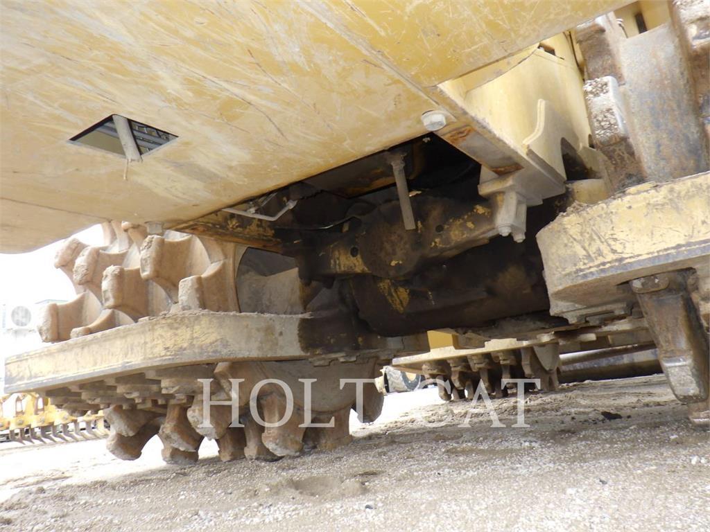 CAT 815FII Zemin sıkıştırma makineleri