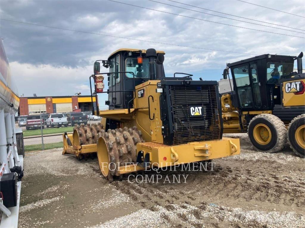 CAT 815K Zemin sıkıştırma makineleri