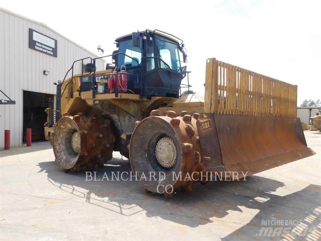 CAT 826K Zemin sıkıştırma makineleri