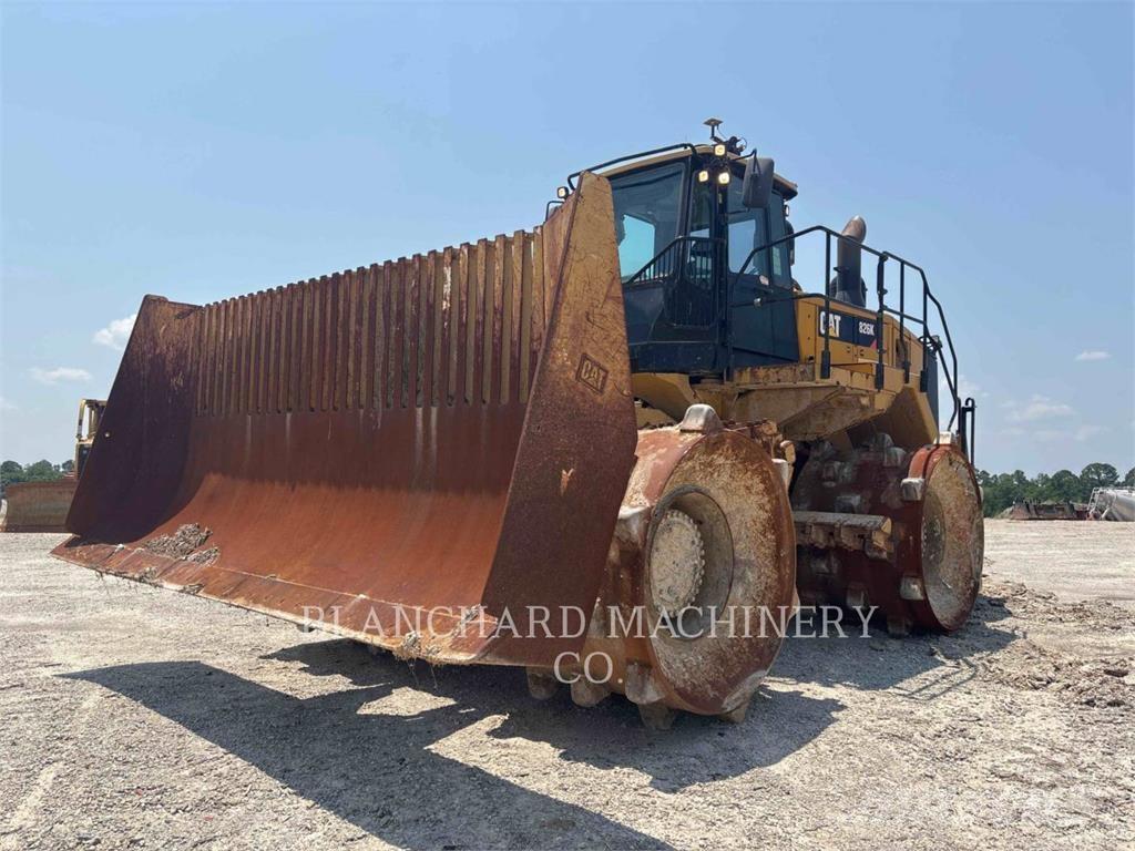 CAT 826K Zemin sıkıştırma makineleri