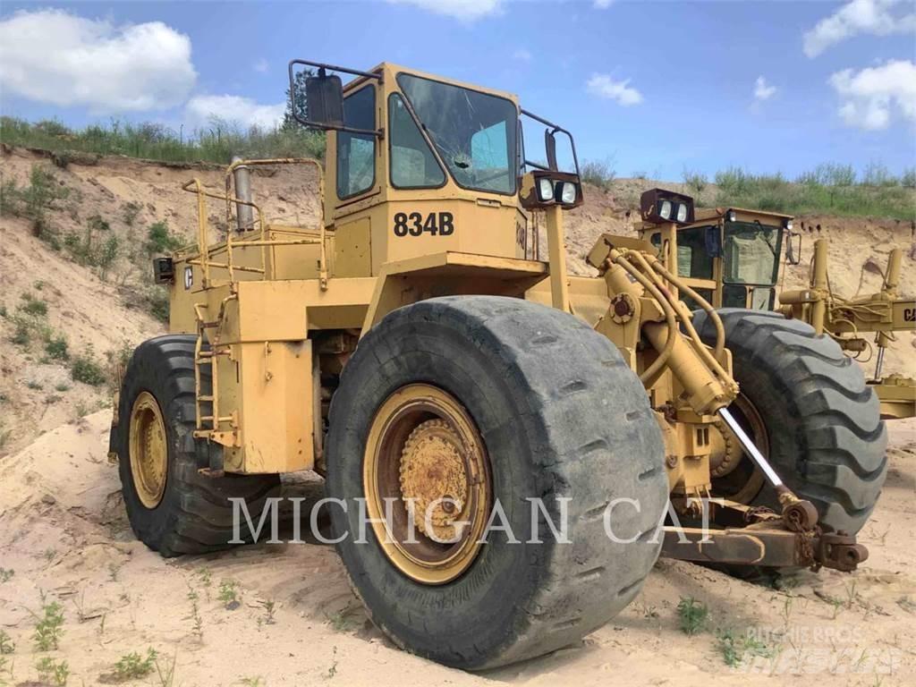 CAT 834B Tekerlekli yükleyiciler