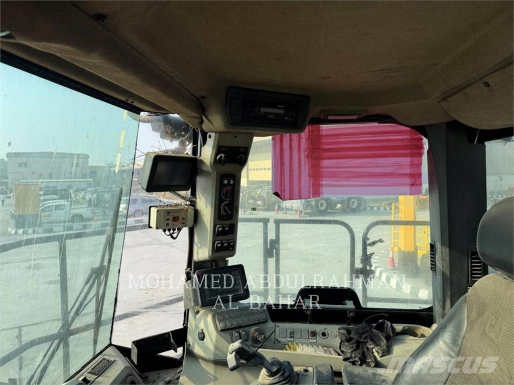 CAT 834K Tekerlekli dozerler