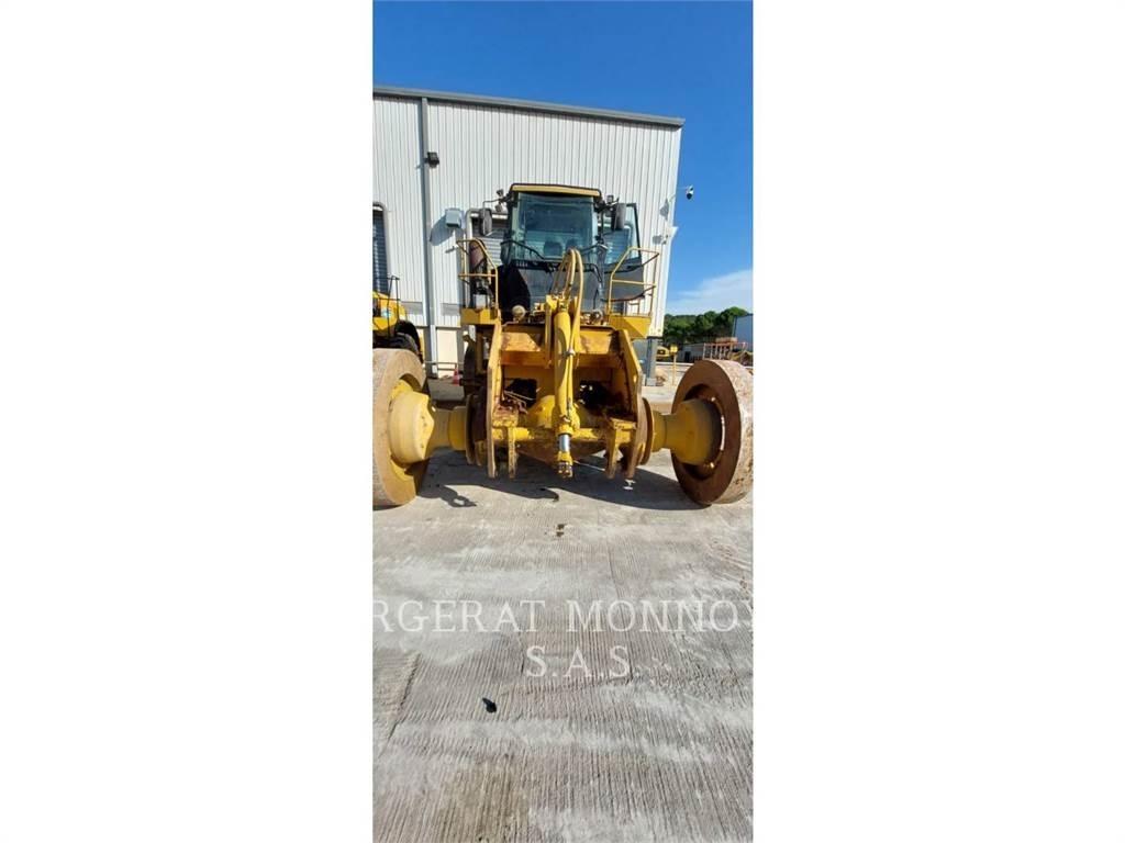 CAT 836K Tekerlekli dozerler