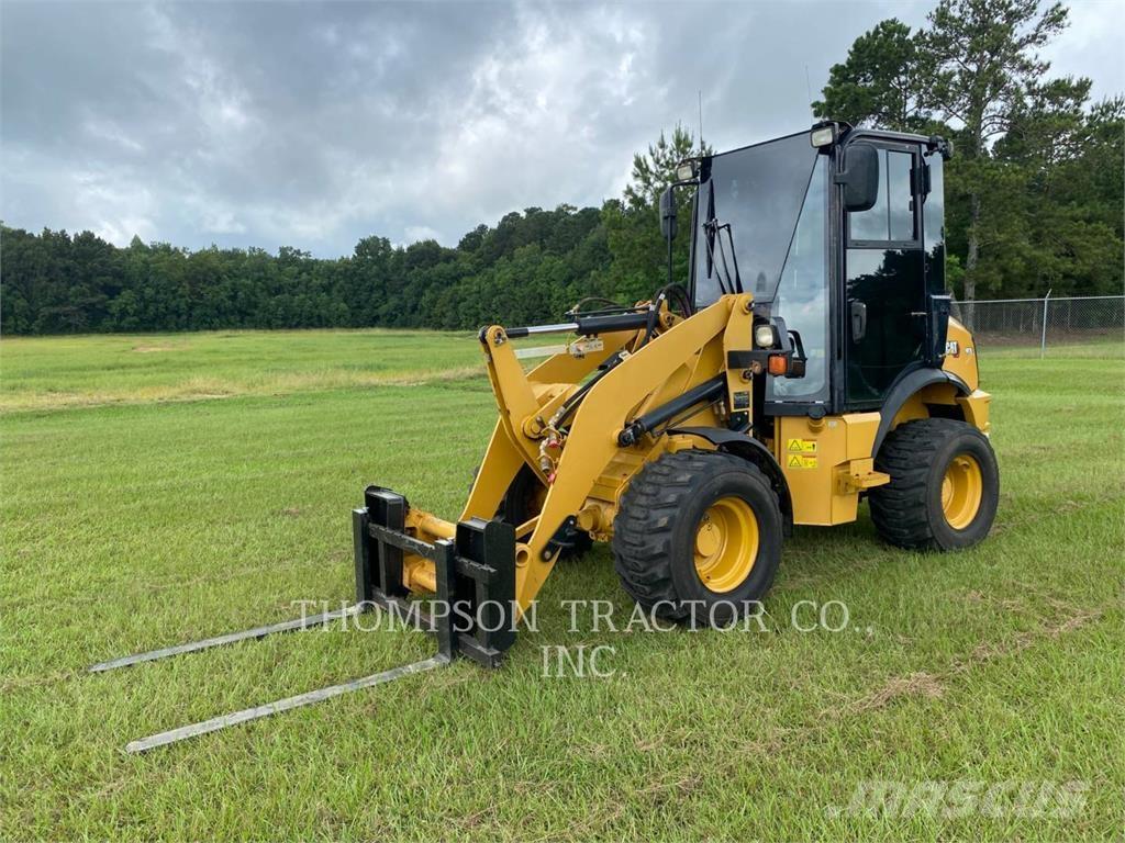 CAT 903 D Tekerlekli yükleyiciler