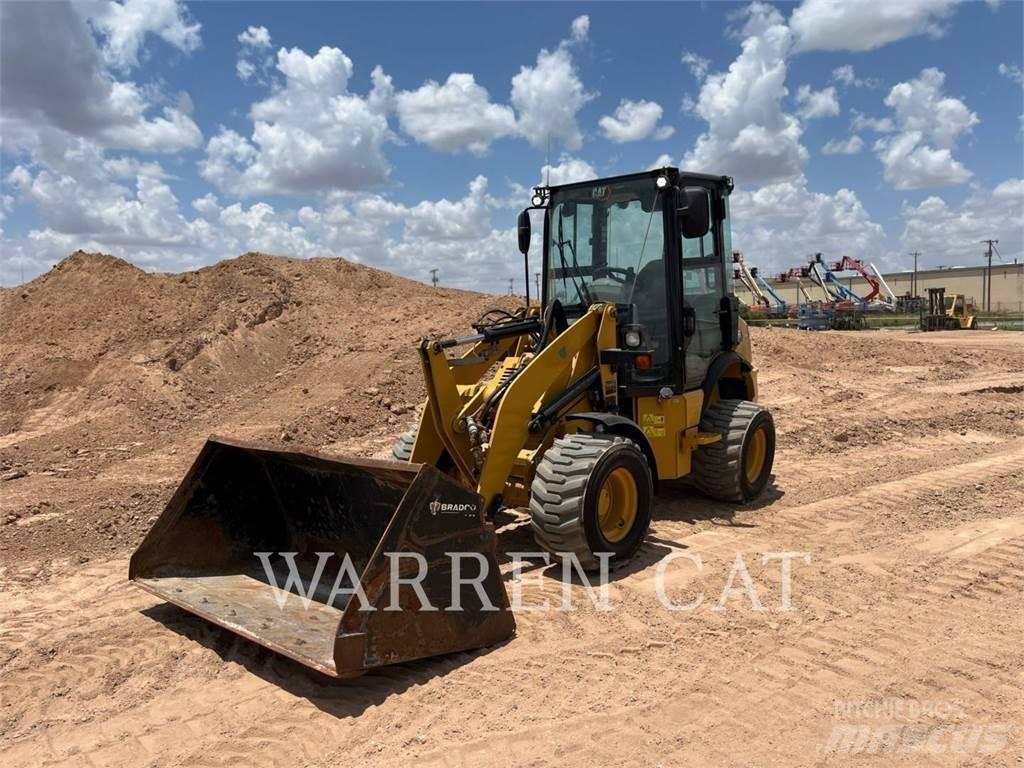 CAT 903D Tekerlekli yükleyiciler