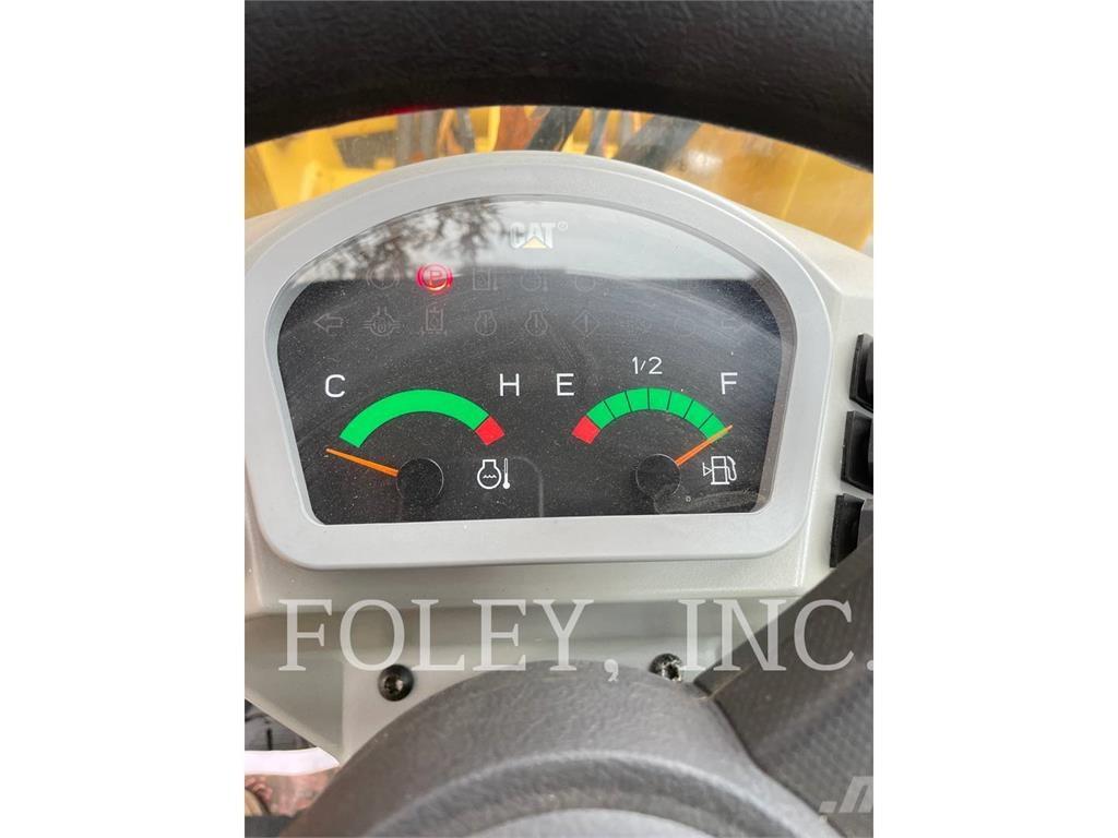 CAT 903D Tekerlekli yükleyiciler