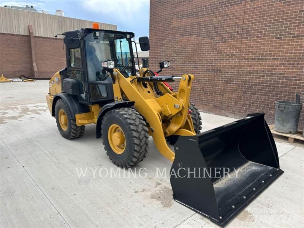 CAT 906 Tekerlekli yükleyiciler