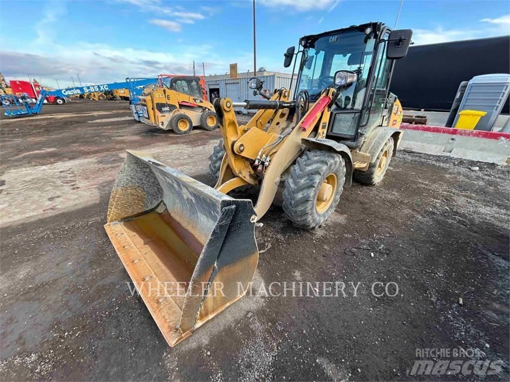 CAT 906 Tekerlekli yükleyiciler