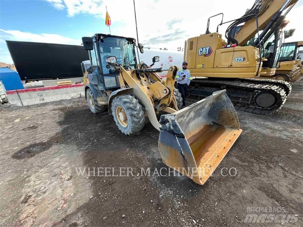 CAT 906 Tekerlekli yükleyiciler