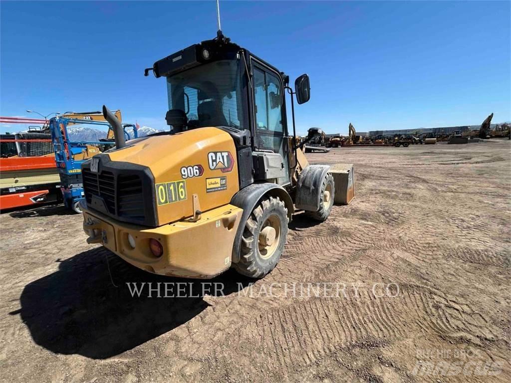 CAT 906 Tekerlekli yükleyiciler