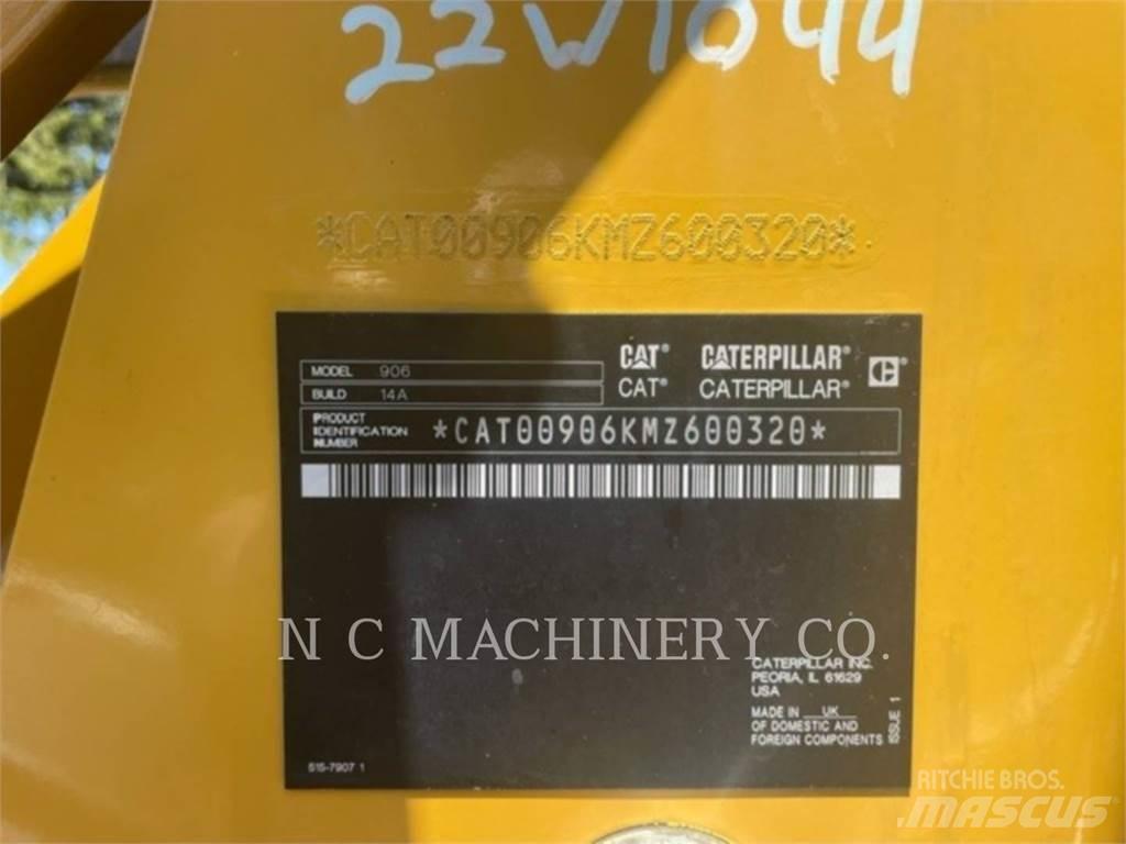 CAT 906 Tekerlekli yükleyiciler