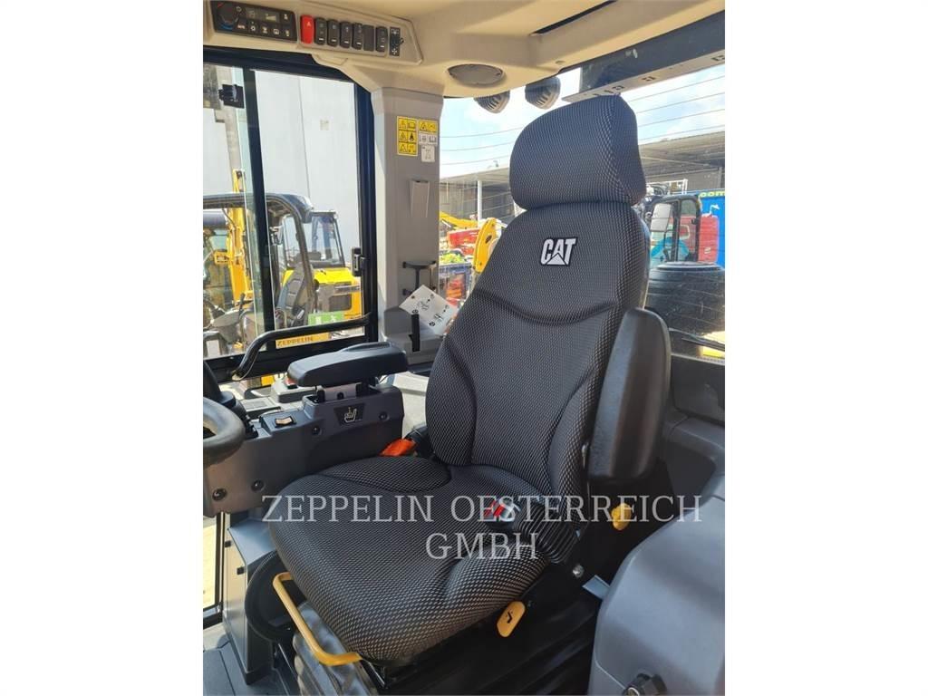 CAT 906-14 Tekerlekli yükleyiciler