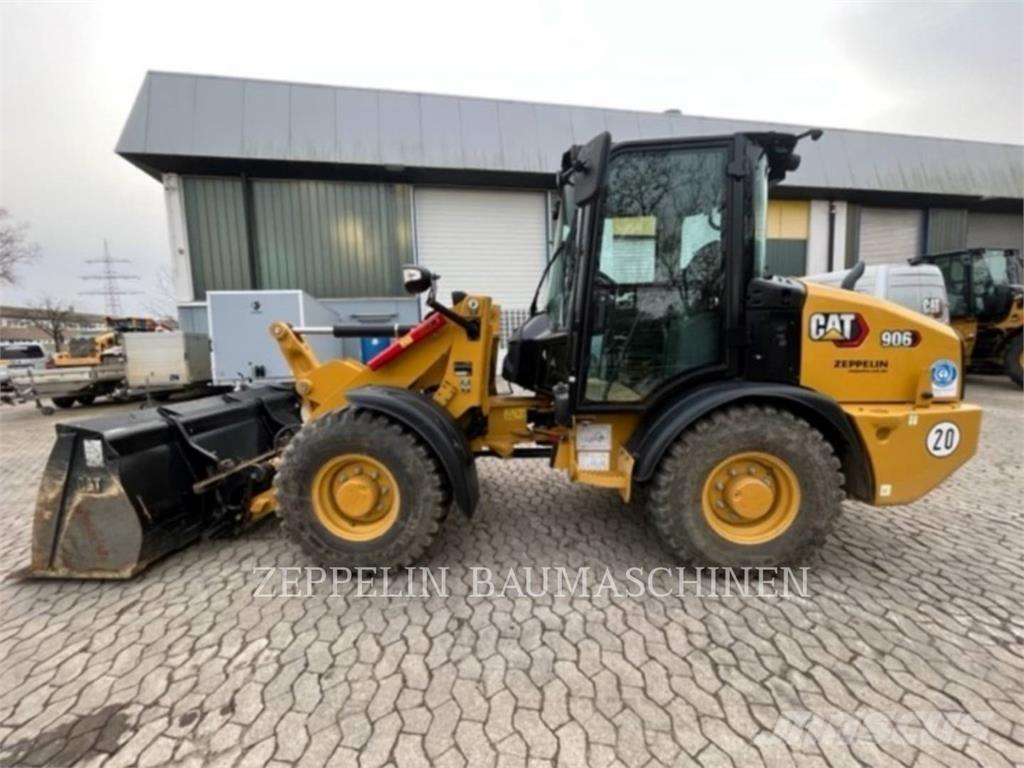 CAT 906-14 Tekerlekli yükleyiciler