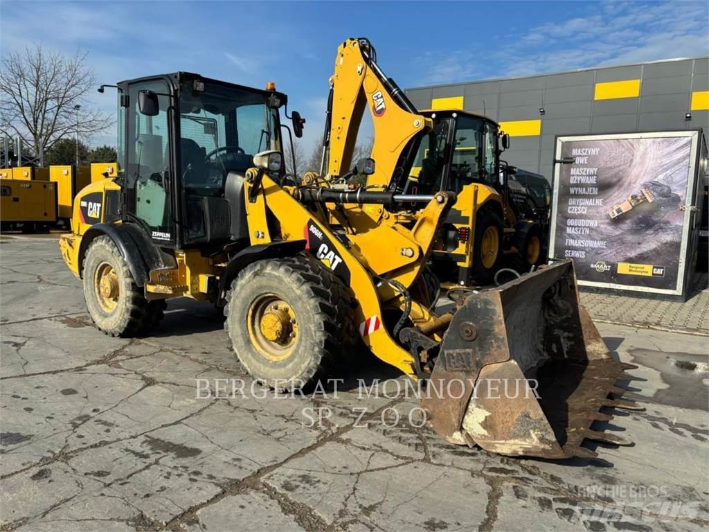 CAT 906H2 Tekerlekli yükleyiciler