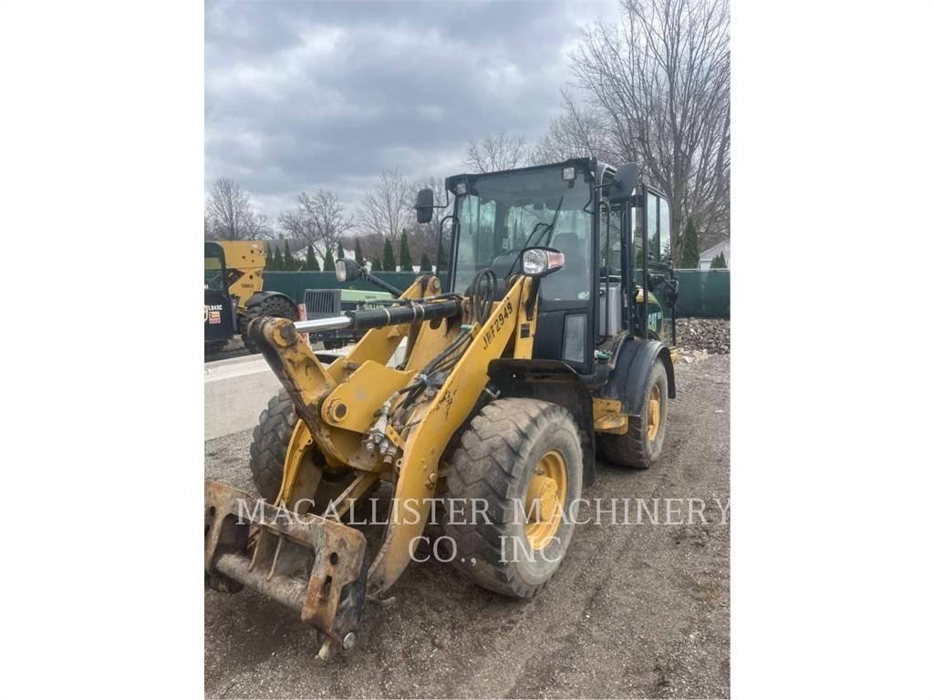 CAT 906H2 Tekerlekli yükleyiciler