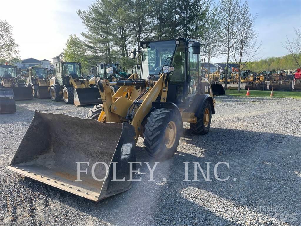 CAT 906H2 Tekerlekli yükleyiciler