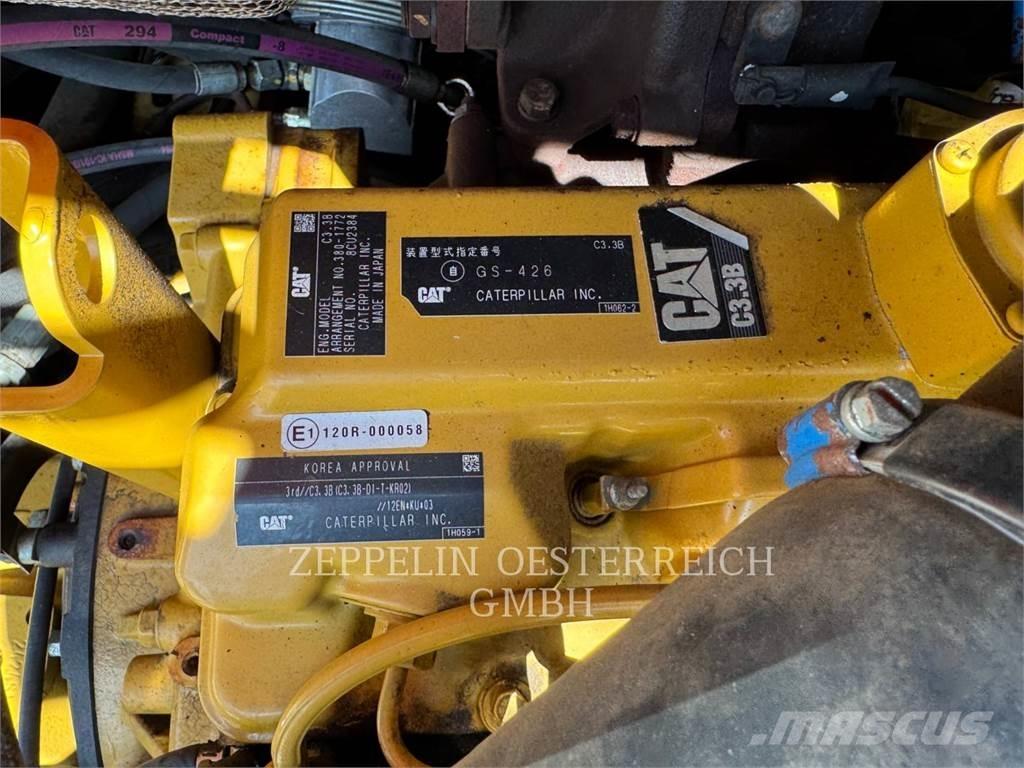 CAT 906H2 Tekerlekli yükleyiciler
