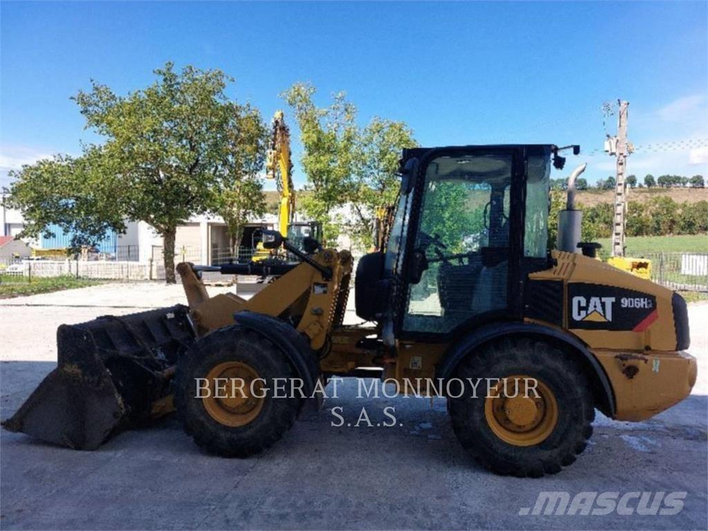 CAT 906H2 Tekerlekli yükleyiciler