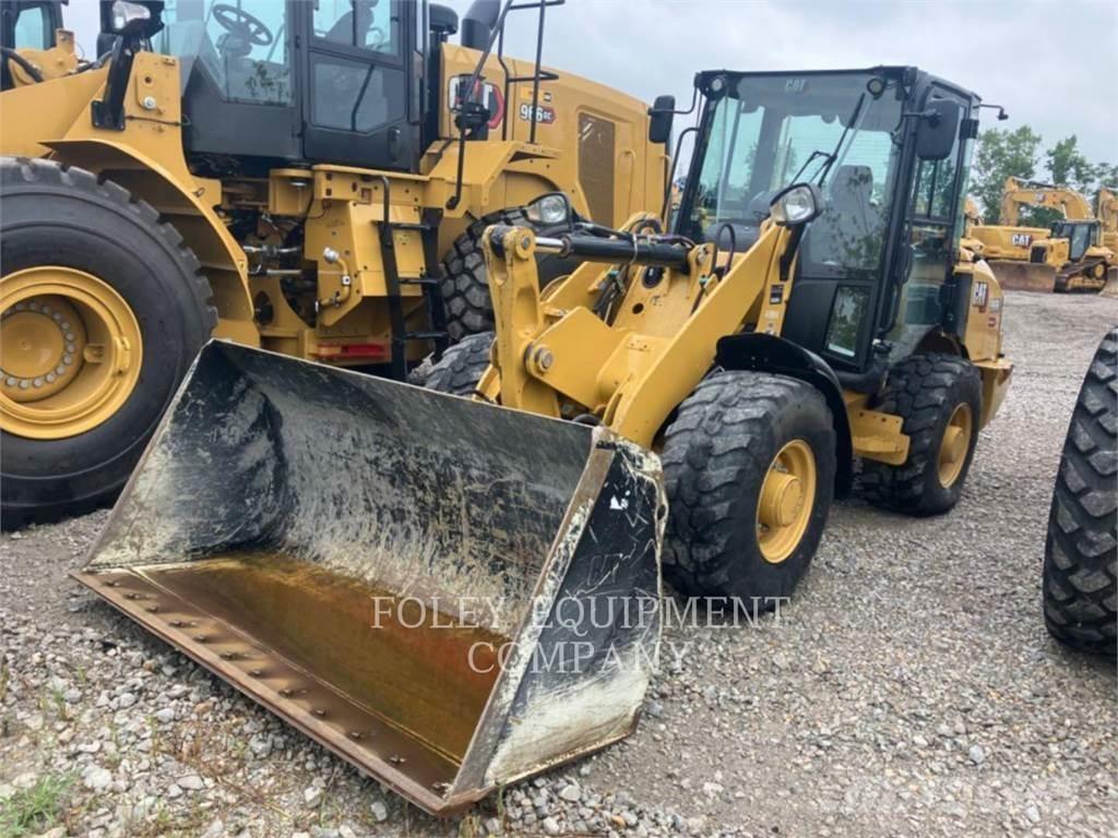 CAT 906M Tekerlekli yükleyiciler