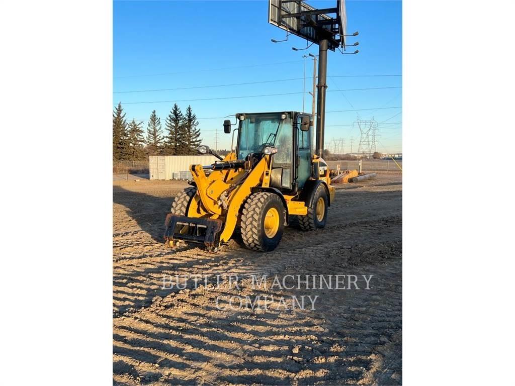 CAT 906M Tekerlekli yükleyiciler