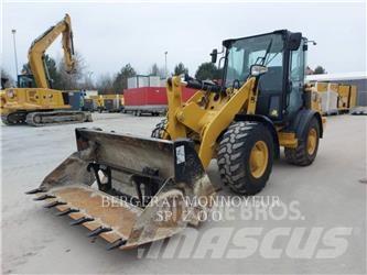 CAT 906M Tekerlekli yükleyiciler