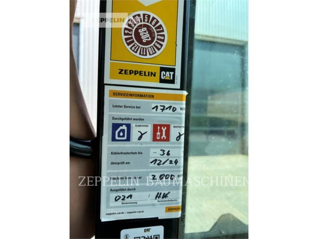 CAT 906M Tekerlekli yükleyiciler