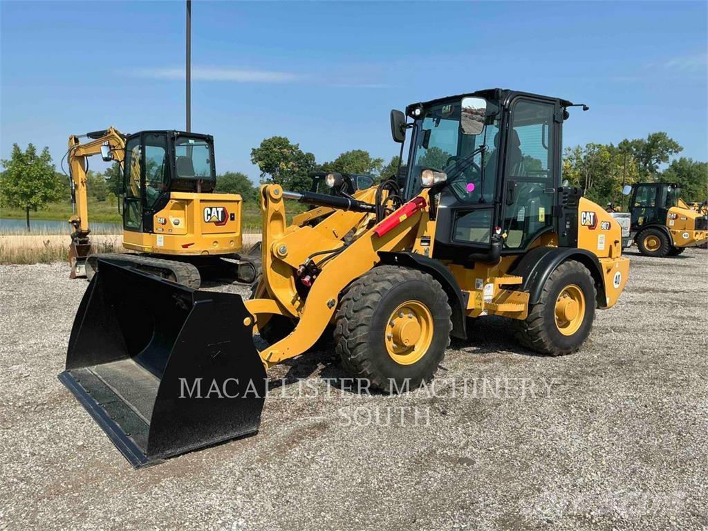 CAT 907 Tekerlekli yükleyiciler