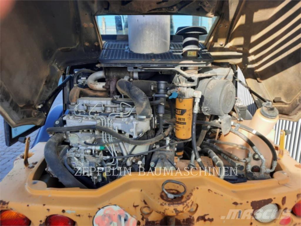 CAT 907H Tekerlekli yükleyiciler