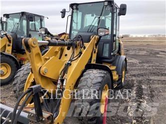 CAT 907M Tekerlekli yükleyiciler