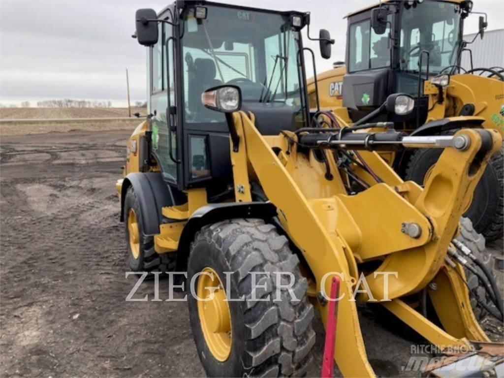 CAT 907M Tekerlekli yükleyiciler