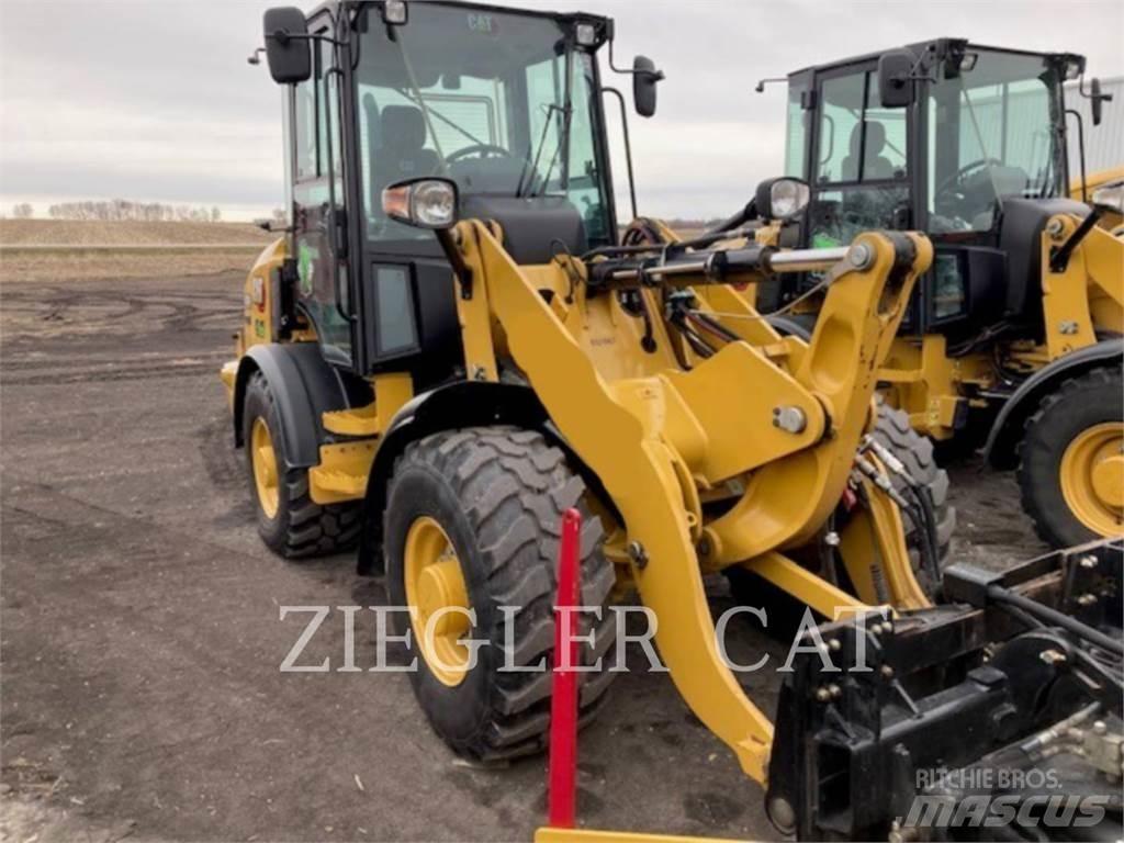 CAT 907M Tekerlekli yükleyiciler